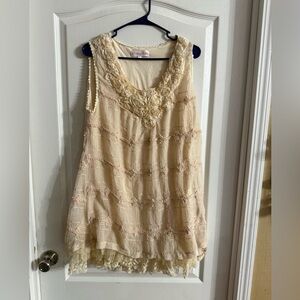 Pretty Angel Women’s Cream Ruffle Sequin Dress Sz L. F-69